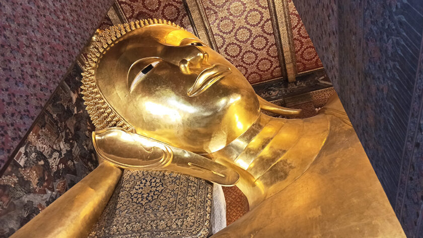 Buda reclinado del Templo Pho en Bangkok