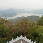 Vistas al lago Sol y Luna desde la Pagoda Ci'en