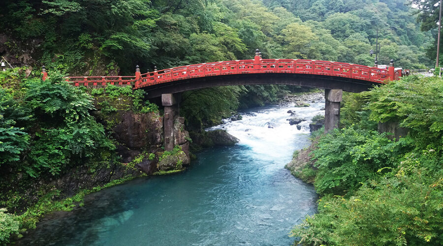 Puente Shinkyo en Nikko