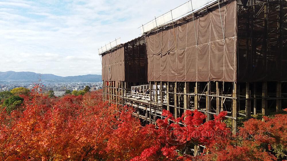 Templo Kiyomizu-dera en obras en Kyoto