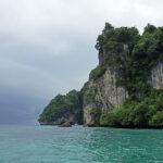 Bahía de los monos en las islas Phi Phi