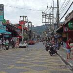 Patong Beach de día