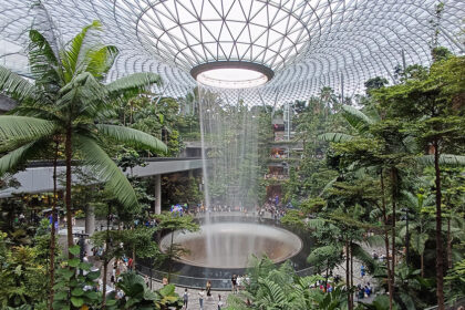 The Rain Vortex del aeropuerto de Singapur