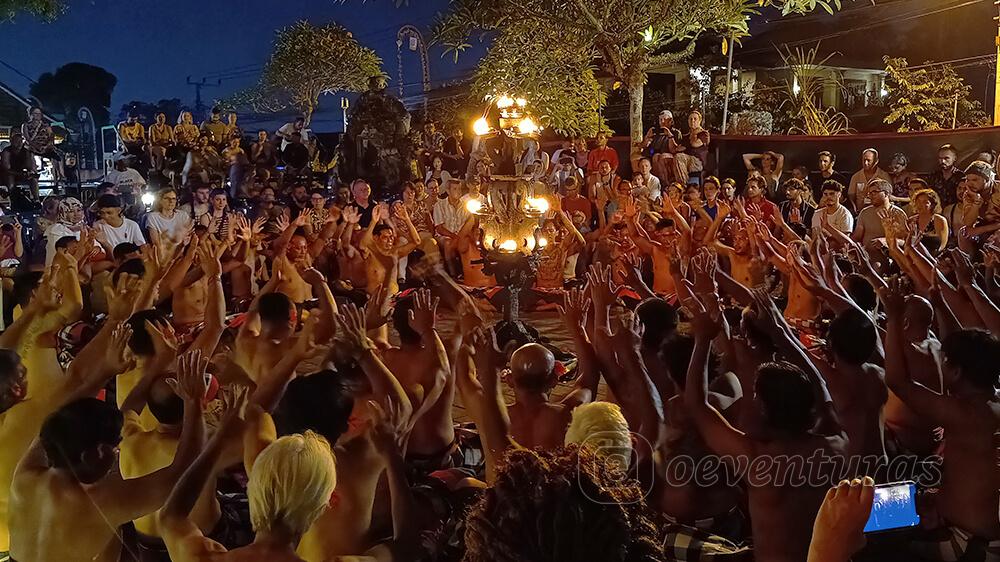 Danza balinesa Kecak en Ubud