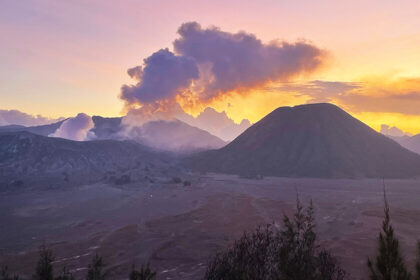 Monte Bromo al anochecer desde Cermoro Lawang