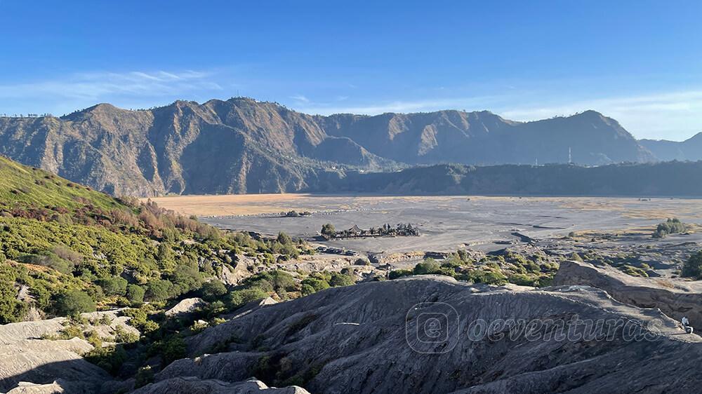 Vistas desde el Monte Bromo a Cemoro Lawang y los miradores