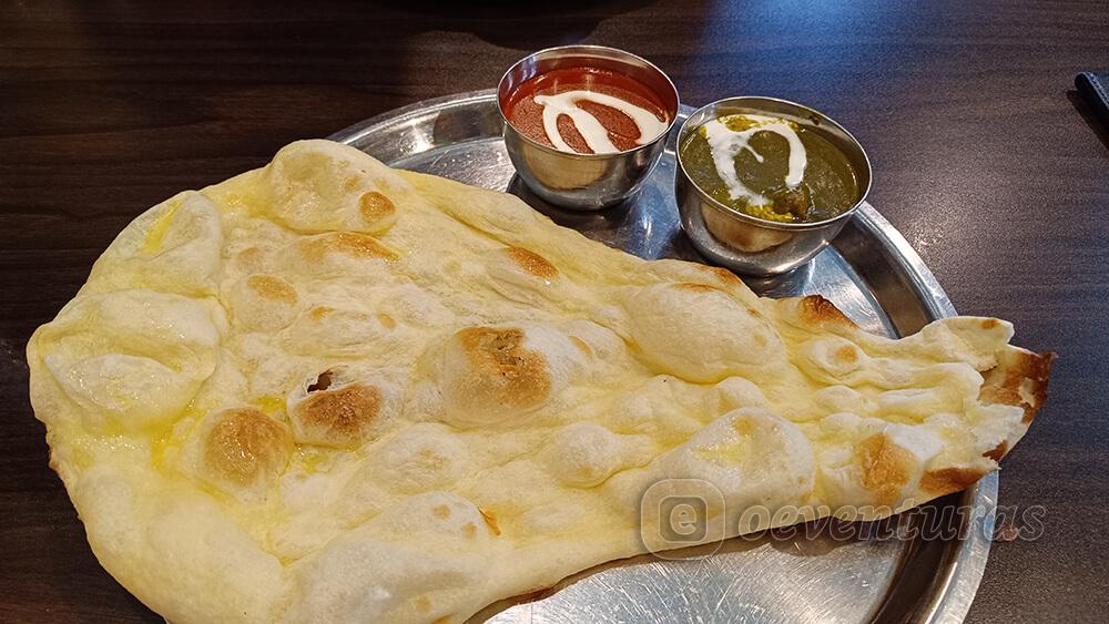 Naan curry