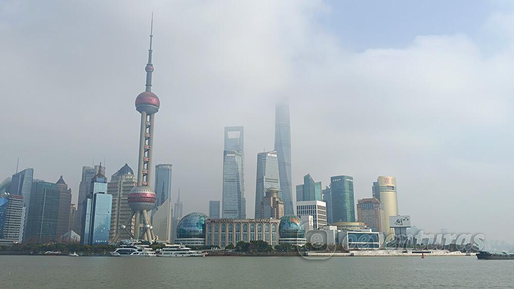 Distrito Pudong de Shanghai desde The Bund