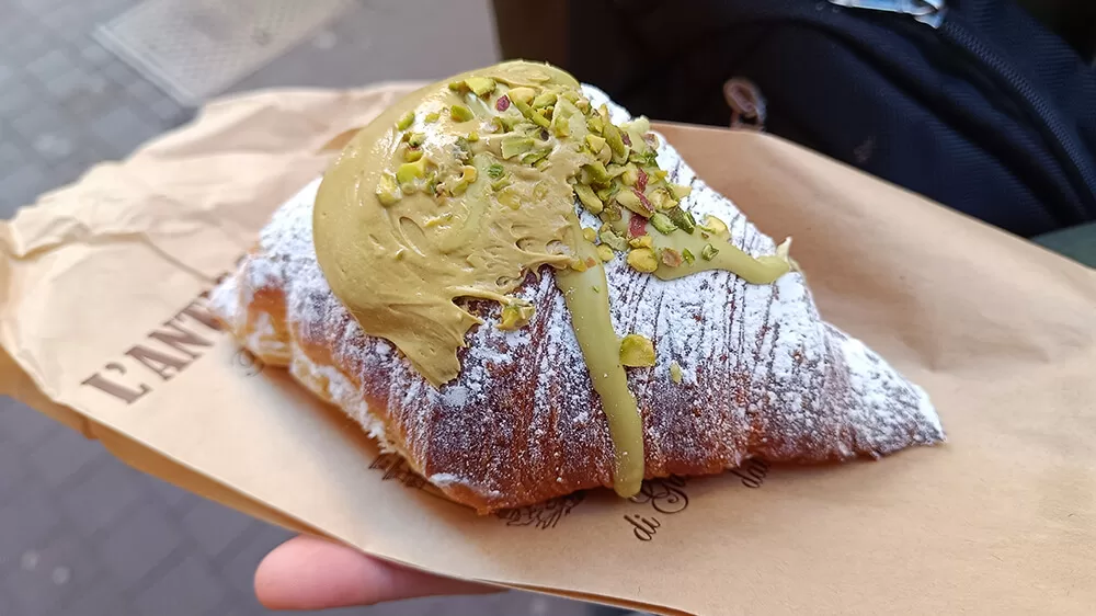 Cornetto de pistacho en Roma