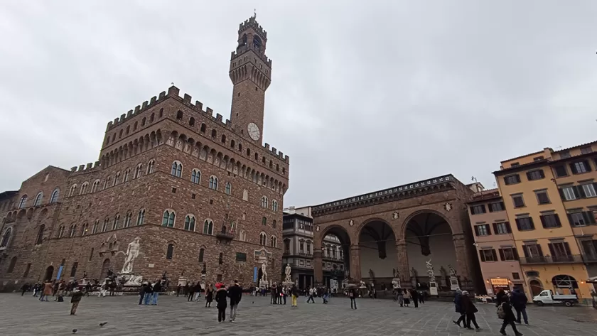 Palazzo Vecchio en la plaza de la Señoría de Florencia