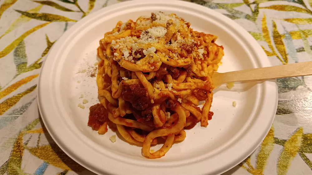 Tonnarelli all'amatriciana en Roma