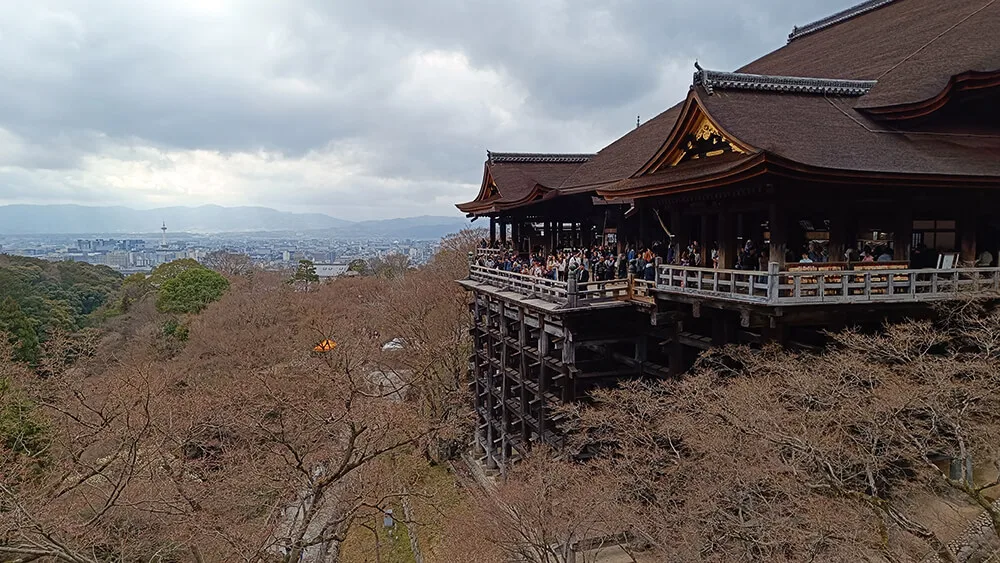 Balcón del templo Kiyomizudera de Kyoto