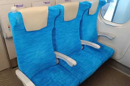 Asientos de clase económica del Shinkansen