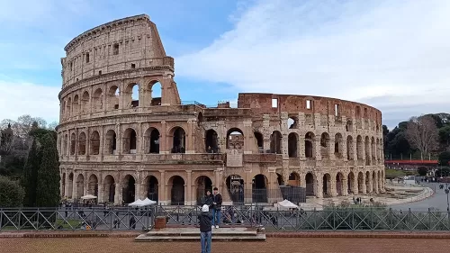 El Coliseo de Roma desde el Foro Romano