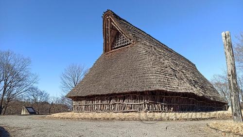 Reconstrucción de casas del periodo Jomon en el museo de las ruinas arqueológicas de Utsunomiya