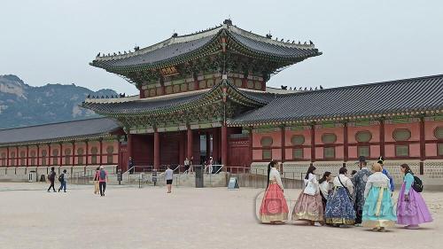 Entrada al Palacio Gyeongbokgung en Seúl